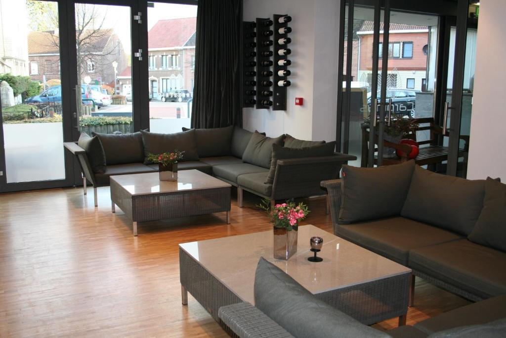 Hotel Carpinus Herent Bagian luar foto