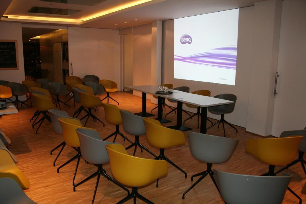 Hotel Carpinus Herent Bagian luar foto